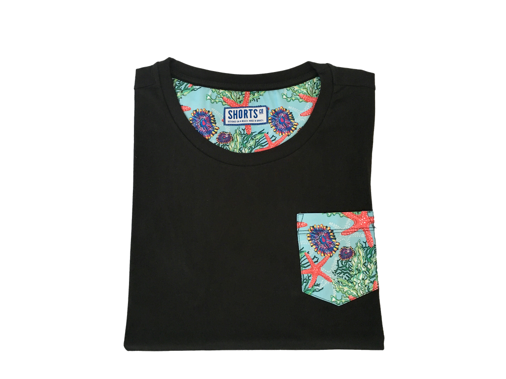 Beach T-shirt with printed Starfish pocket